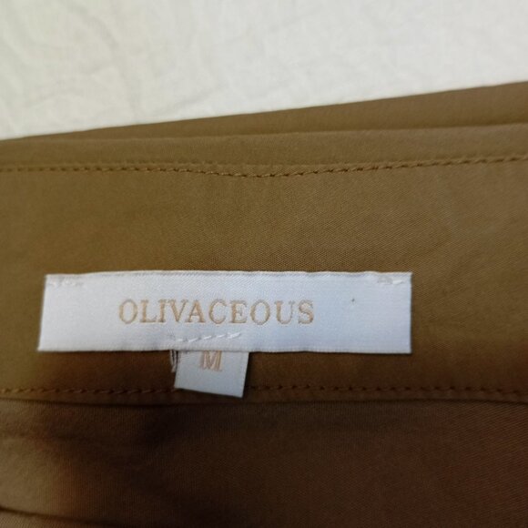 OlivaCeous Top Size M Ruched Sleeve & Draped Sash Detail One-Shoulder - Picture 2 of 13